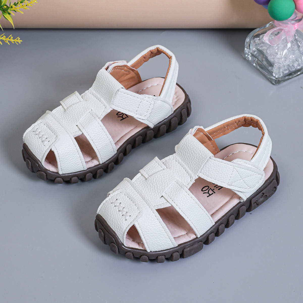 Summer children’s shoes, toe wrapped sandals, cow tendon soled men’s sandals, fashionable Velcro anti slip children’s leather sandals, cross-border, year-round stable supply and distribution